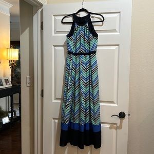 Ann Taylor Petite 4P maxi dress. Great condition.